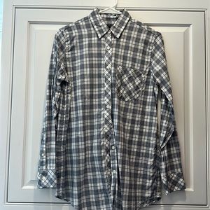Banana Republic dress shirt gray and white